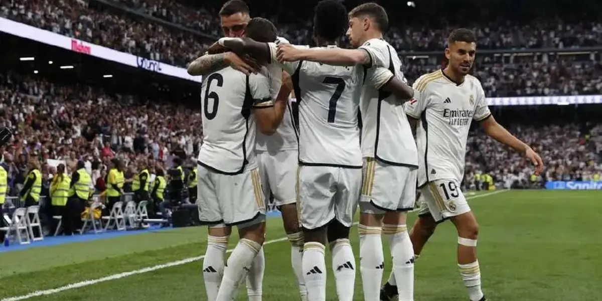 El Real Madrid festejando uno de sus goles en La Liga.