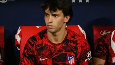 Joao Félix en el banquillo del Atlético de Madrid. (Foto: EFE)