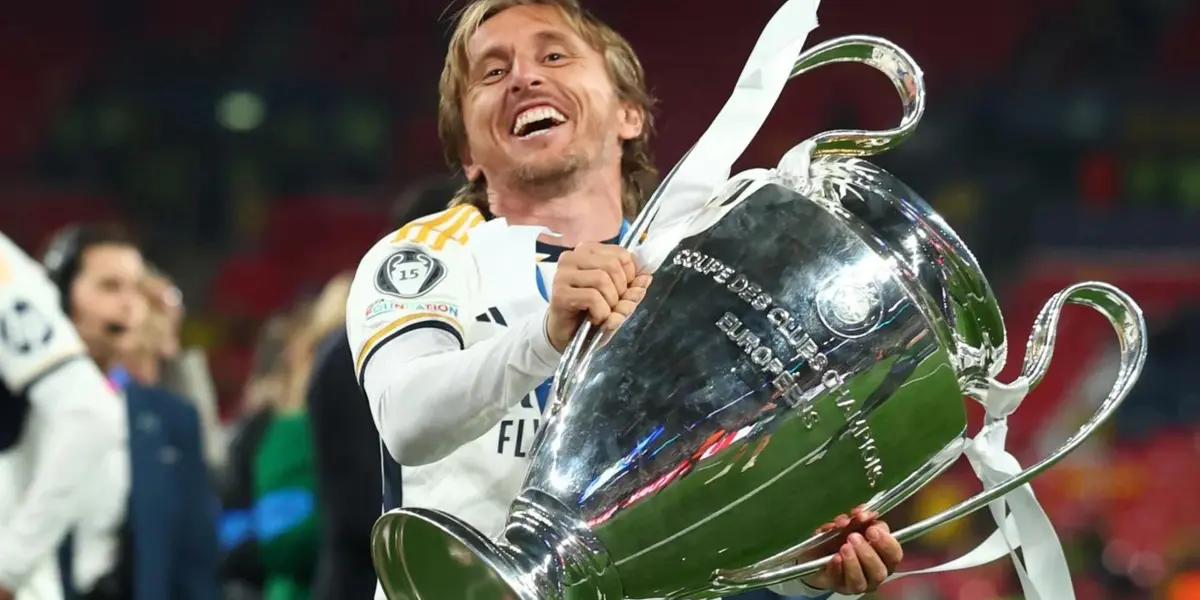 Luka Modric con la Champions del Real Madrid.