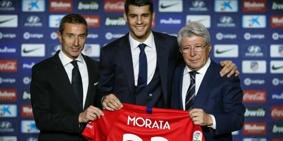 Morata junto a Cerezo a su izquierda en su regreso al Atlético. (Foto: Atlético de Madrid)