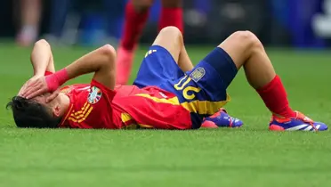 Pedri se lamenta tras su lesión ante Alemania. (Foto: EFE)