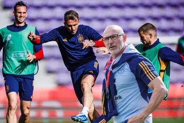 Luis de la Fuente ya confirmó que jugador no será aparte ni del banquillo en el partido de hoy.