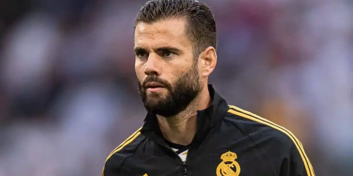 Nacho con la chaqueta del Madrid.