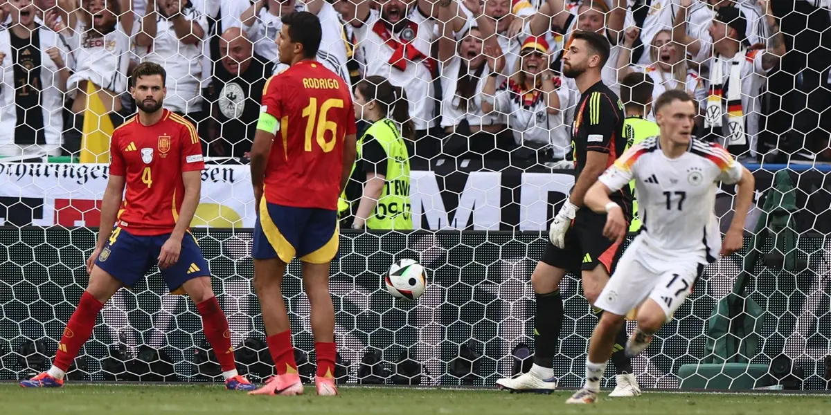 Wirtz festeja y España se lamenta tras el gol. (Foto: EFE)