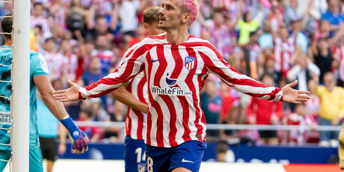 Griezmann con la camiseta del Atlético de Madrid.